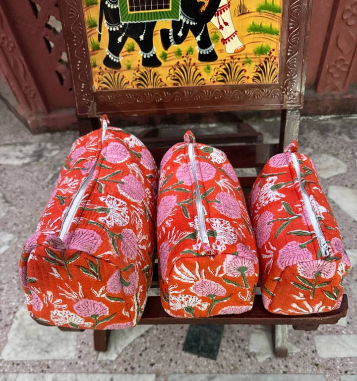 Zipper Pouch Cosmetic Bag Quilted Women Bag Floral Print Bag