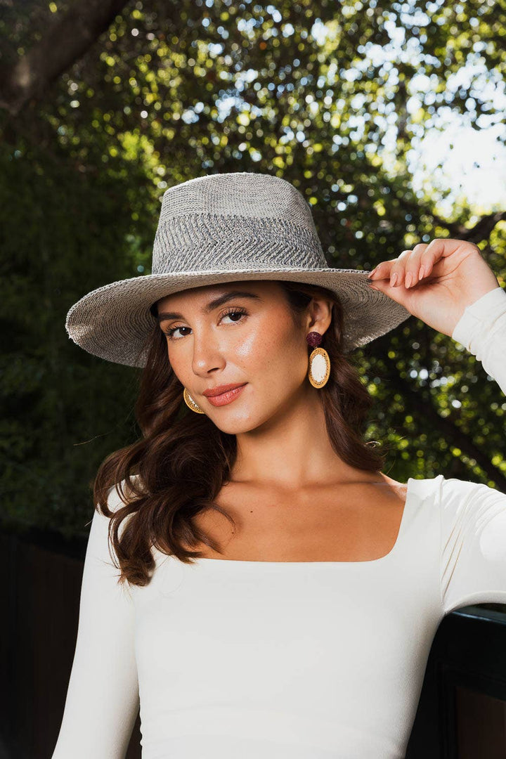 Pinched Front Wide Brim Western Style Hat: Natural
