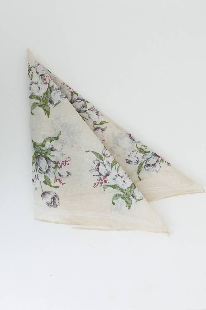 High-Quality Orchid Pattern Bandana - Ideal for All Seasons: Mauve